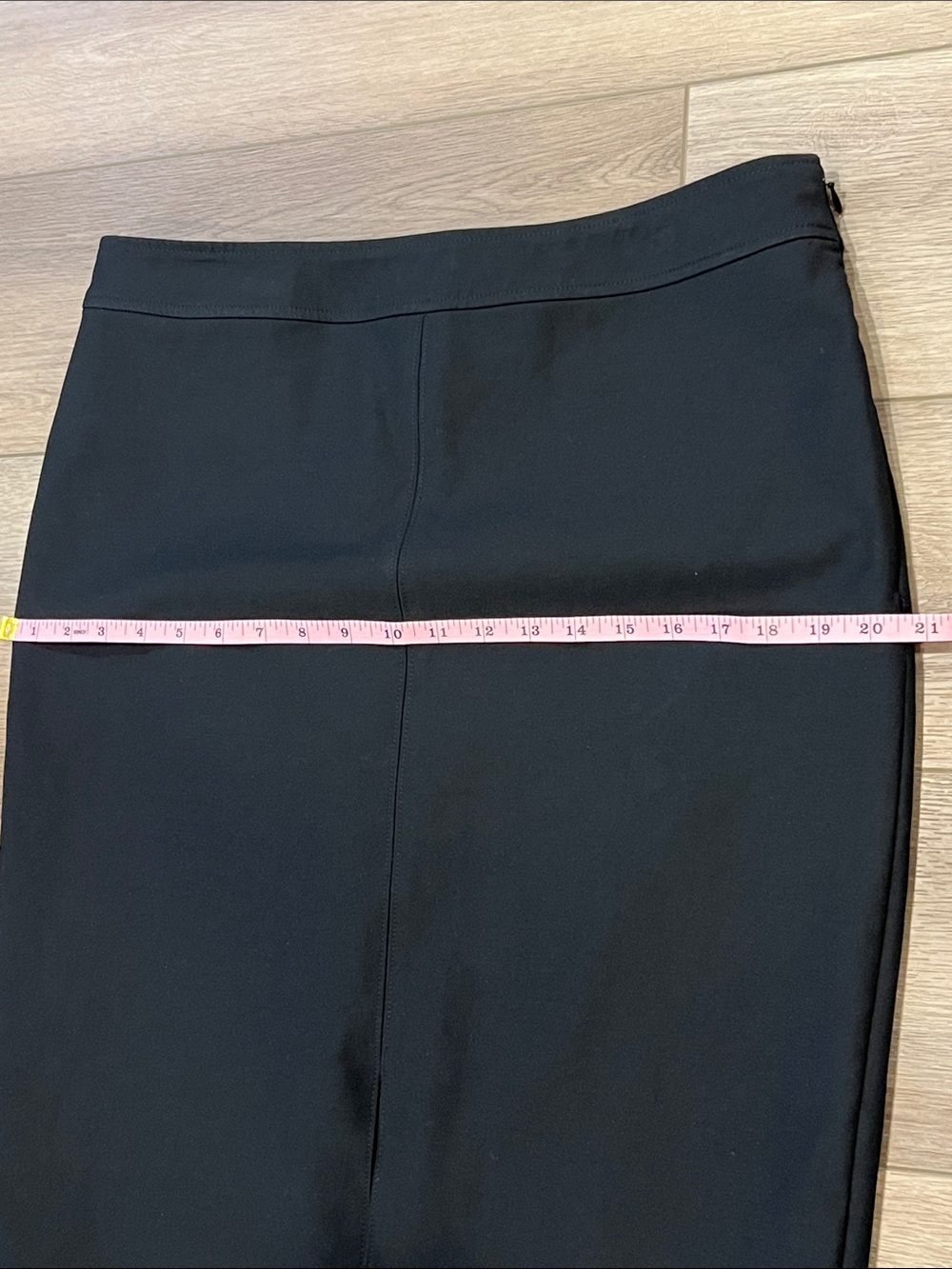 WHBM Classic Black Women's Pencil Skirt Size 12 Front Slit Work Office Corpcore - Picture 5 of 13